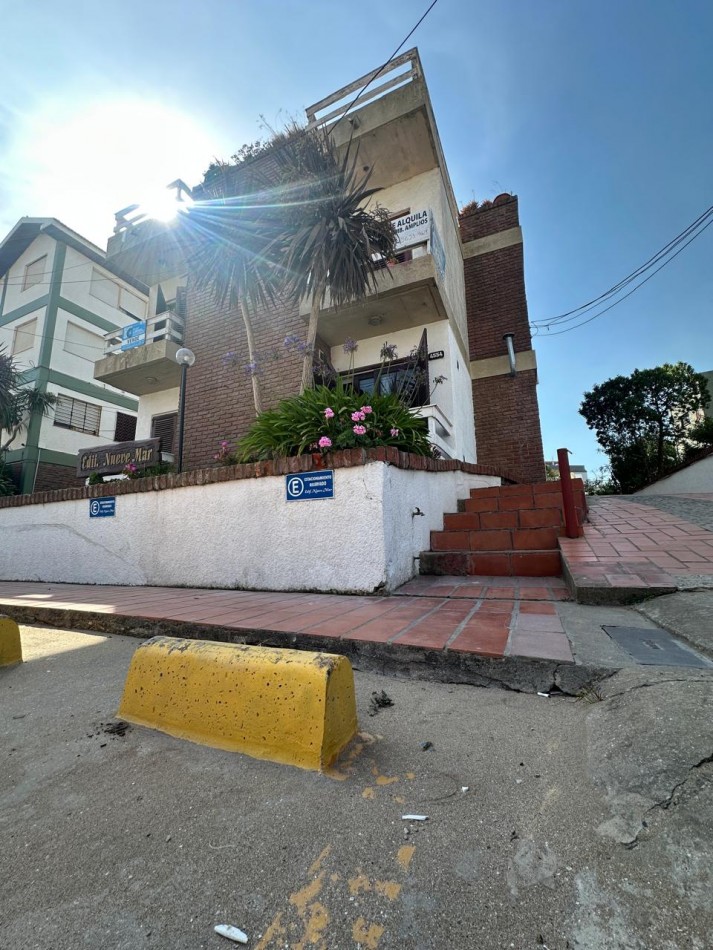 OPORTUNIDAD VENTA  DEPARTAMENTO 3 AMB CON COCHERA A 100 MTS DEL MAR!!