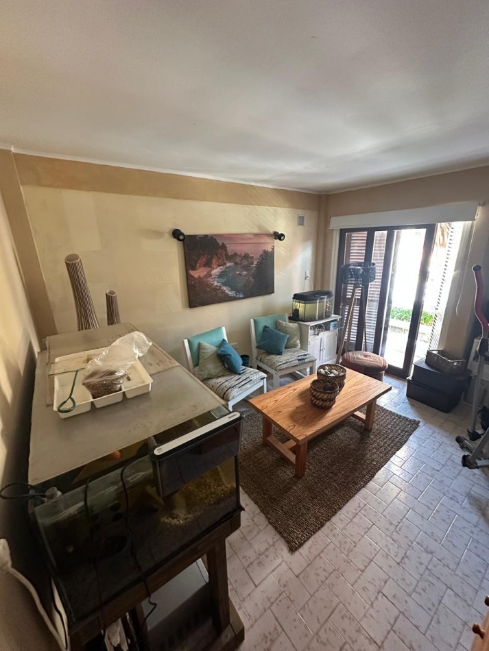 OPORTUNIDAD VENTA  DEPARTAMENTO 3 AMB CON COCHERA A 100 MTS DEL MAR!!