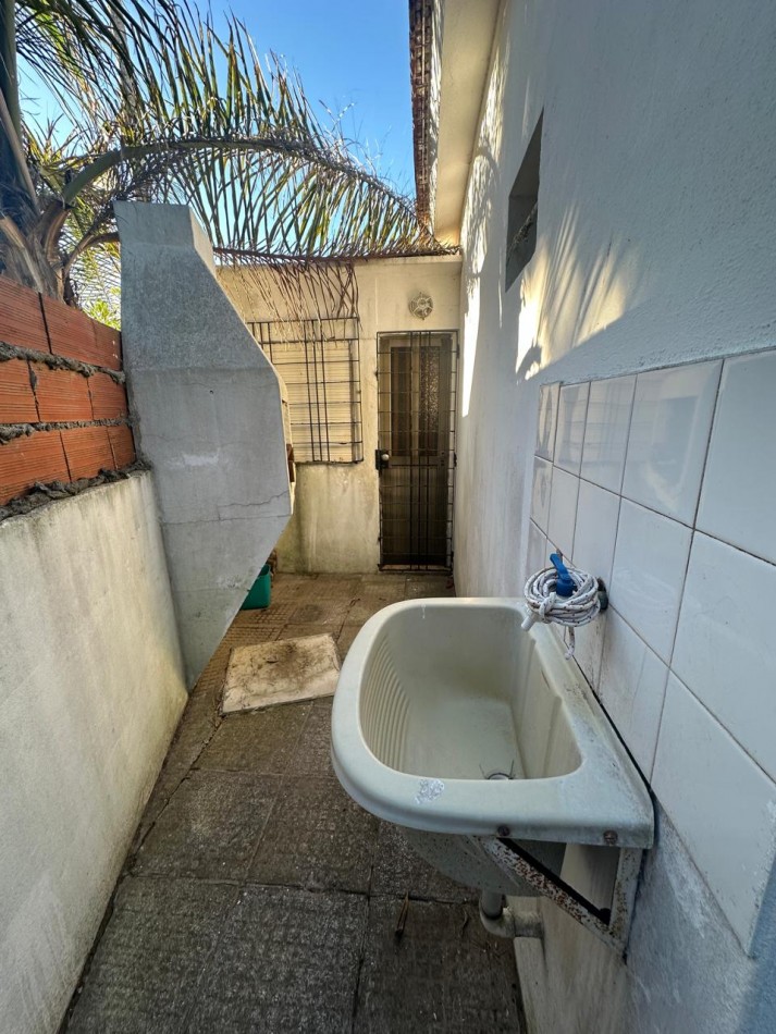 VENTA DEPARTAMENTO 3 AMBIENTES SIN EXPENSAS A PASOS DEL MAR EN MAR DEL TUYU!!