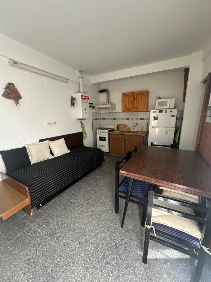 VENTA DEPARTAMENTO 2 AMBIENTES EN VILLA GESELL CENTRO