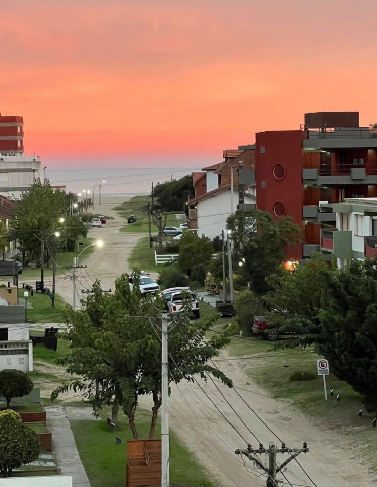 DEPARTAMENTO 2 AMBIENTES EN VENTA VILLA GESELL CON VISTA AL MAR