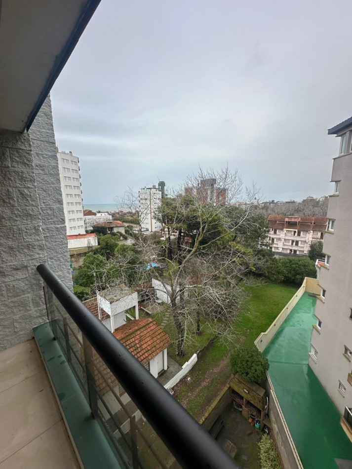 DEPARTAMENTO 2AMBIENTES CON COCHERA EN VILLA GESELL 