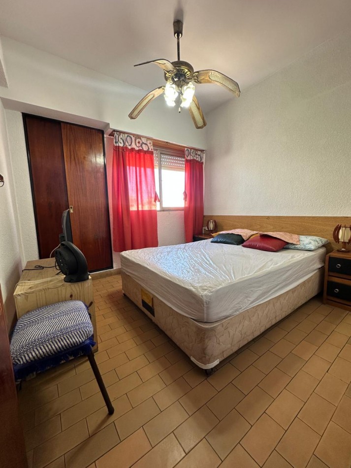 DEPARTAMENTO 2 AMBIENTES ZONA CENTRO CON COCHERA FIJA