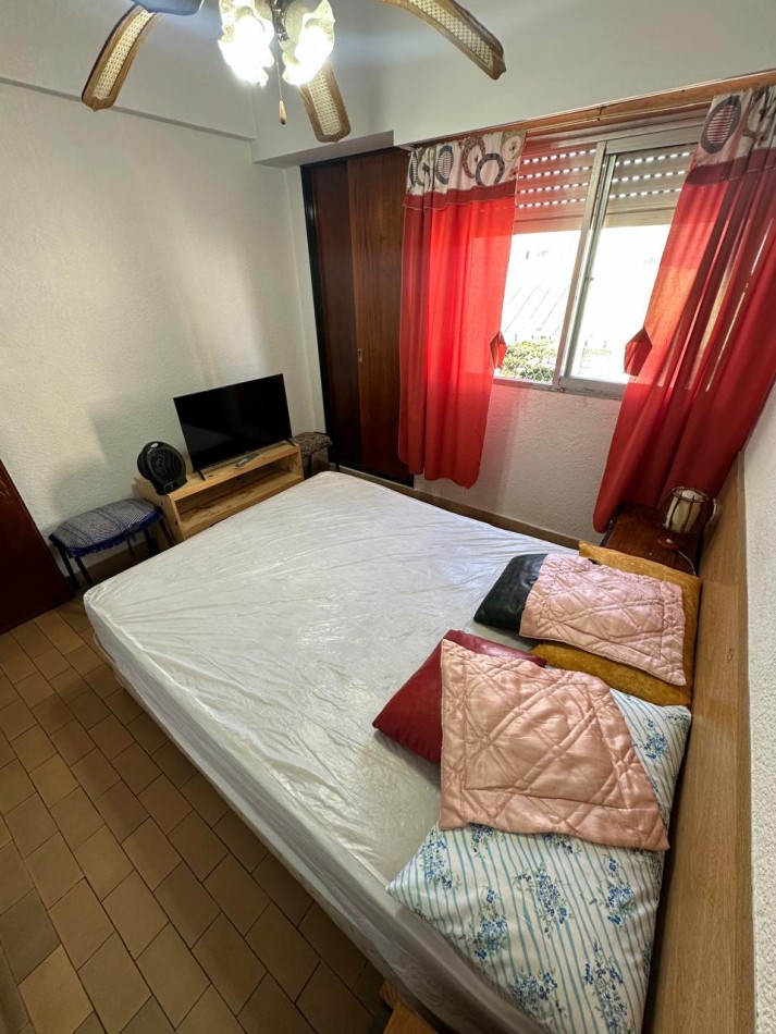 DEPARTAMENTO 2 AMBIENTES ZONA CENTRO CON COCHERA FIJA