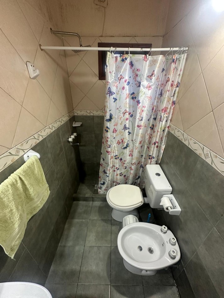 CASA EN VENTA EN VILLA GESELL 