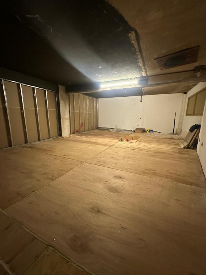 LOCAL COMERCIAL EN ALQUILER EN EL CENTRO DE VILLA GESELL