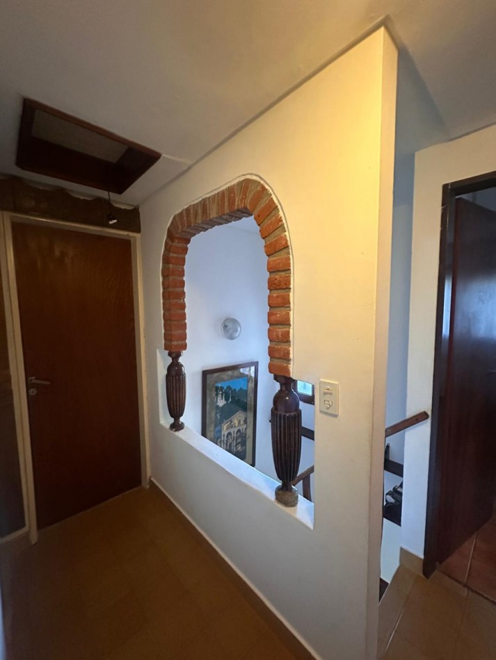 CASA 4 AMBIENTES CON GAS NATURAL ZONA NORTE 
