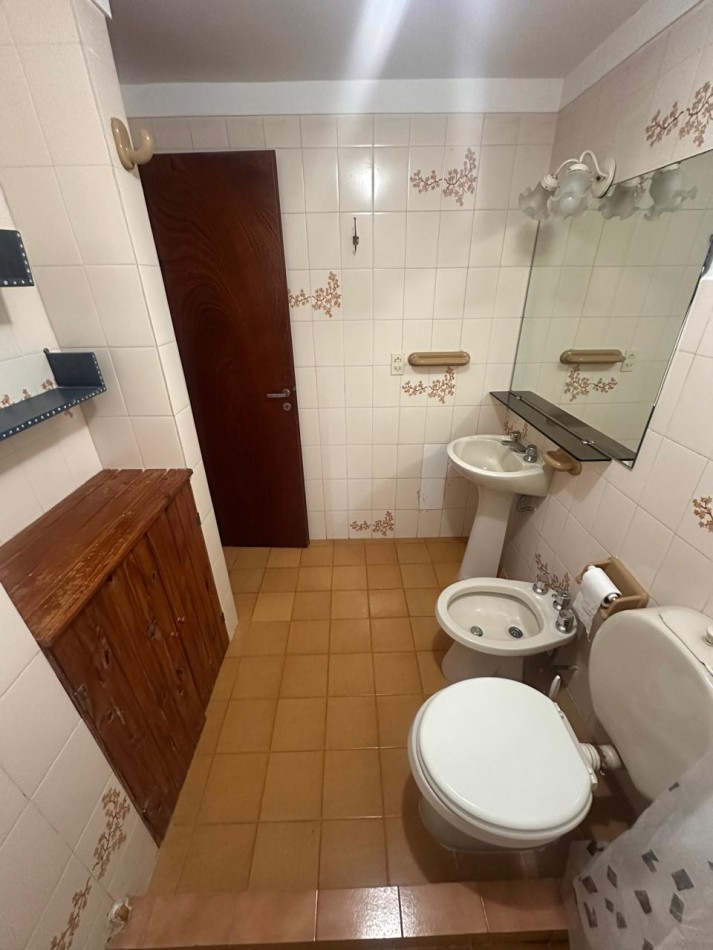CASA 4 AMBIENTES CON GAS NATURAL ZONA NORTE 