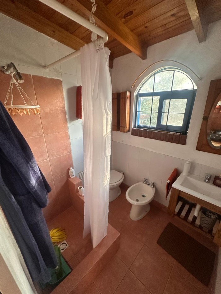 CASA 4 AMBIENTES CON GAS NATURAL ZONA NORTE 