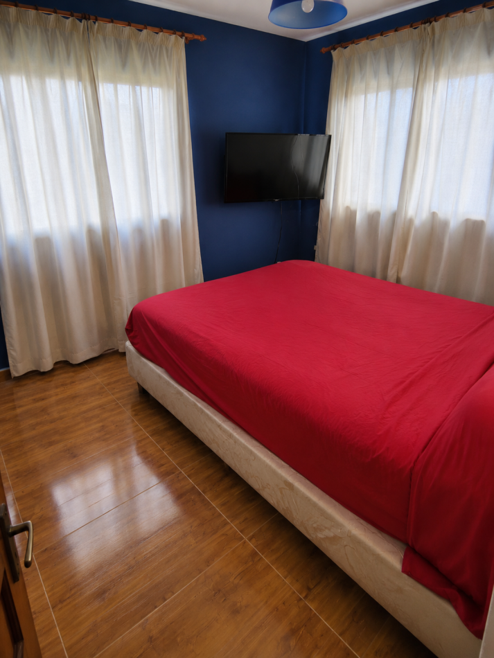 VENTA OPORTUNIDAD CASA CON TERRENO Y GAS NATURAL IDEAL DESARROLLOS
