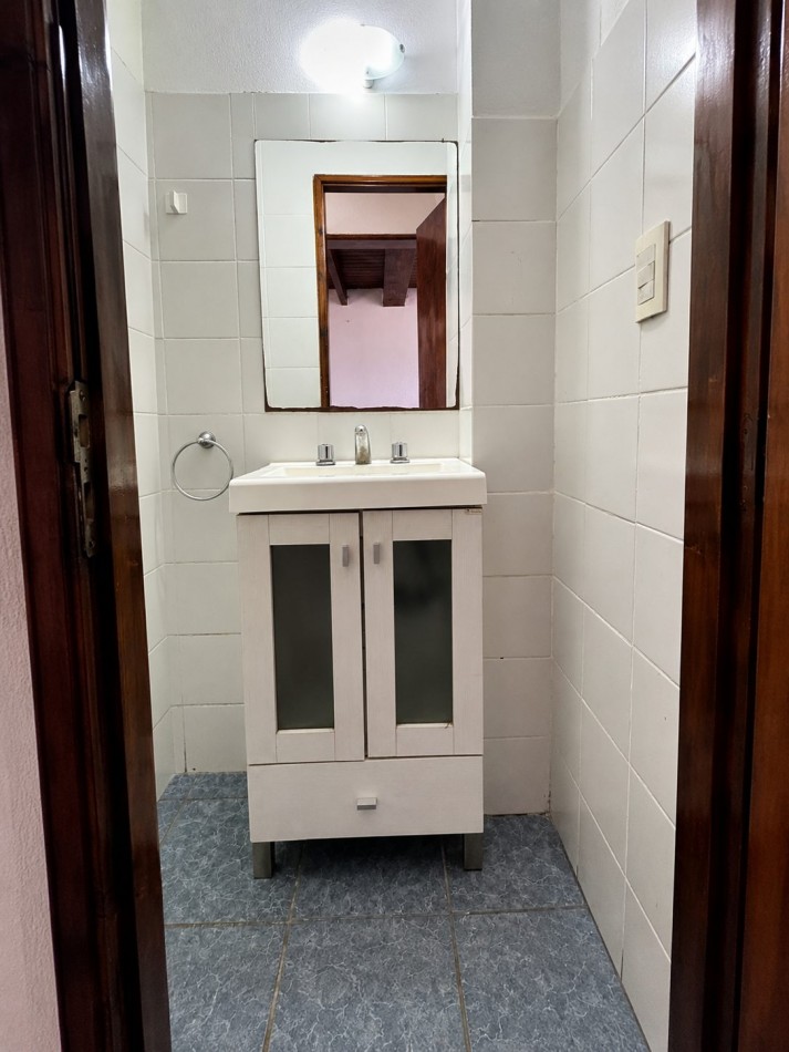 VENTA DUPLEX 3AMBIENTES CON COCHERA Y GAS NATURAL