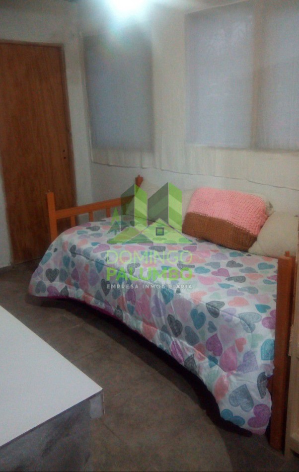 ECXELENTE INVERSION . PROPIEDAD FUNCIONANDO COMO HOSTEL