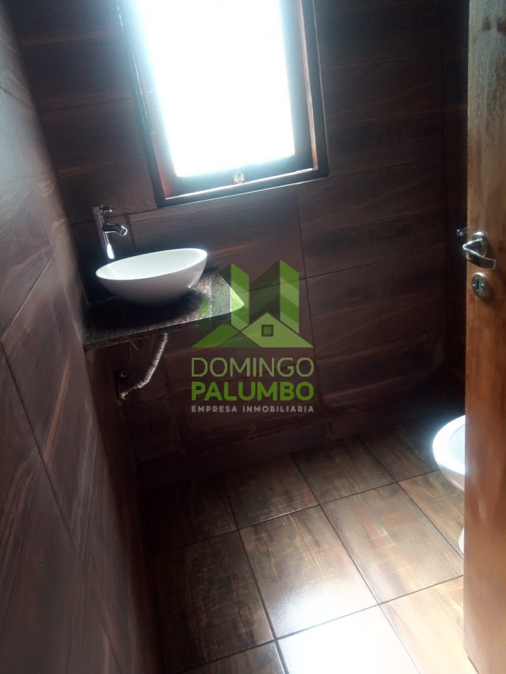 ECXELENTE INVERSION . PROPIEDAD FUNCIONANDO COMO HOSTEL